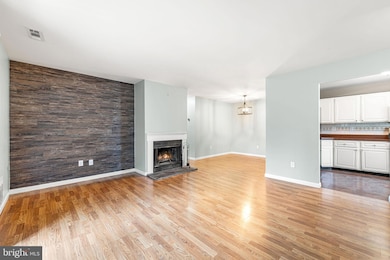 509 Cascade Ct unit 509, Sewell, NJ 08080 - photo 3