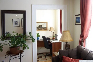 11 S 2nd St unit 3, Hudson, NY 12534 - photo 4