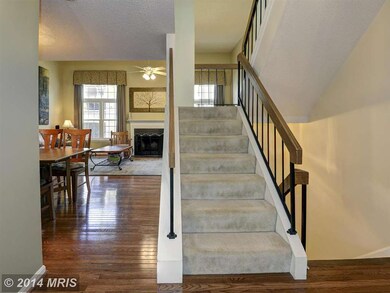 12266 Wye Oak Commons Cir, Burke, VA 22015 - photo 4