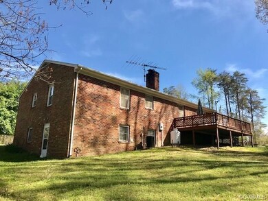 3178 Essex Mill Rd, Dunnsville, VA 22454 - photo 3