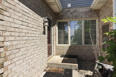 2-web-or-mls-K- 6826 53rd St 25, Kenosha