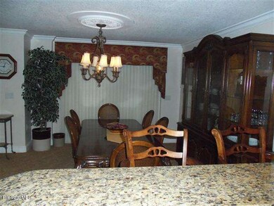 Bayside 501 Dining 1