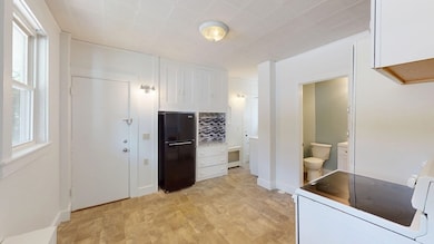 10 Barrows St unit 1, Middleboro, MA 02346 - photo 3