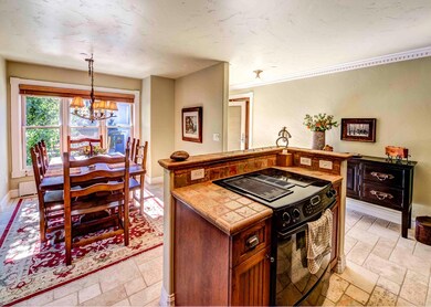 KITCHEN DINING RM-Edit