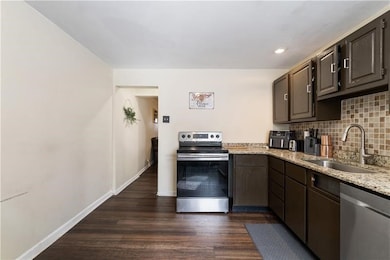 3435 Denny St unit 2, Pittsburgh, PA 15201 - photo 7