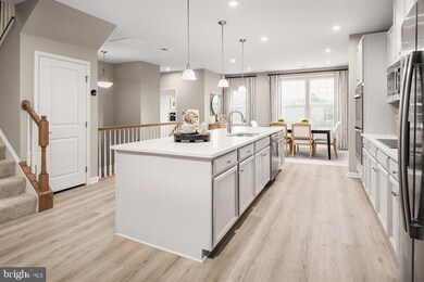 118 Matisse Aly unit 1002K QUICK MOVE-IN, Glenarden, MD 20774 - photo 4