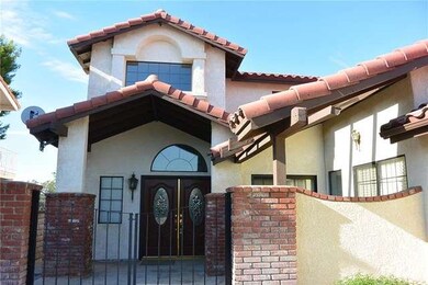 18020 Pebble Beach Dr, Victorville, CA 92395 - photo 2