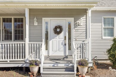 423 River Rd, Lincoln, RI 02865 - photo 4