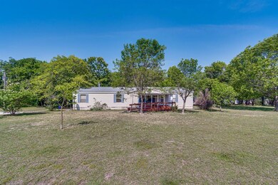 839 County Road 3592, Paradise, TX 76073 - photo 3