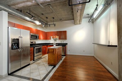 114WAdams307-011