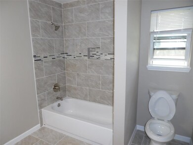 644 Willow St, Hurst, TX 76053 - photo 7