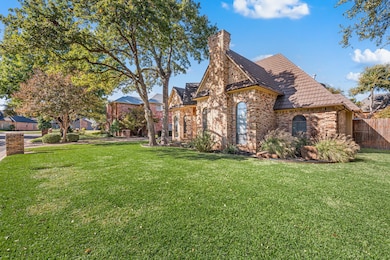 2305 Autumn Oaks Trail, Arlington, TX 76006 - photo 6