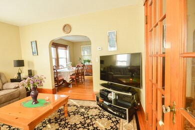 9 River Street Place unit 2, Lynn, MA 01905 - photo 4