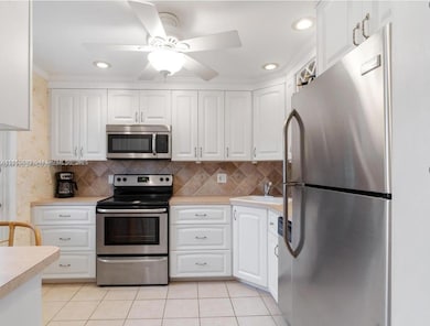 Gardens by the Sea unit 211, Pompano Beach, FL 33062 - photo 6