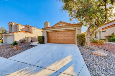 9809 Cross Creek Way, Las Vegas, NV 89117 - photo 3