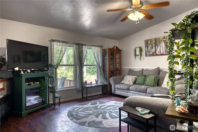 172 Sprague Valley Dr, Maple Falls, WA 98266 - photo 3