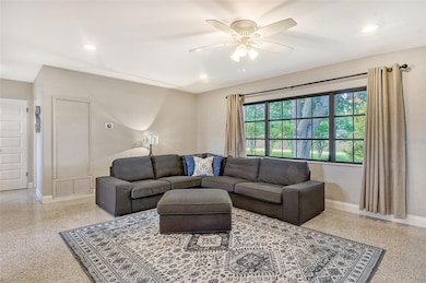 2309 Lynn St, Sarasota, FL 34231 - photo 5