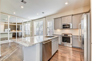 202 Fulton Station Dr, Houston, TX 77009 - photo 7
