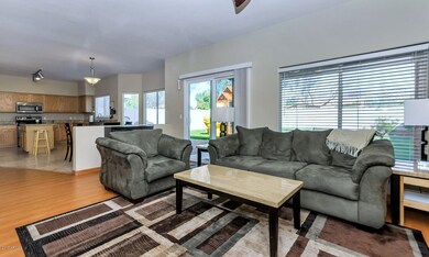 007-2-Family Room-1500x901-72dpi