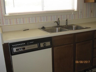 1705 Eaglewood Dr, Tyler, TX 75703 - photo 7