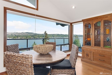 4048 E Mercer Way, Mercer Island, WA 98040 - photo 5