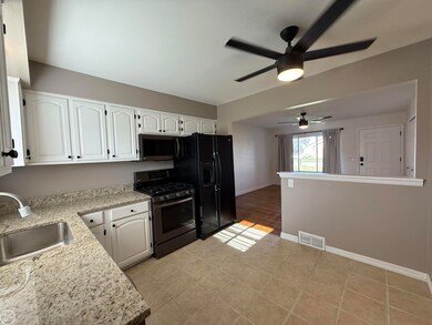 27550 Schiller St unit W, Chesterfield, MI 48047 - photo 7
