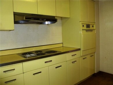Another view of kitchen.