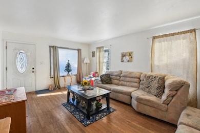 22 N Lewis Ave, Waukegan, IL 60085 - photo 3