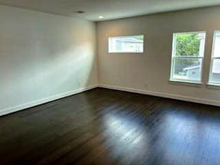 7726 Jacquelyn Oaks Rd, Houston, TX 77055 - photo 6