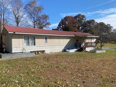 370 Town View Estates, Jamestown, KY 42629 - photo 2