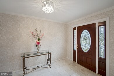 8904 Copenhaver Dr, Potomac, MD 20854 - photo 6