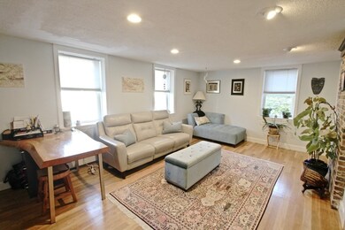 23 Putnam St unit 1, Salem, MA 01970 - photo 4