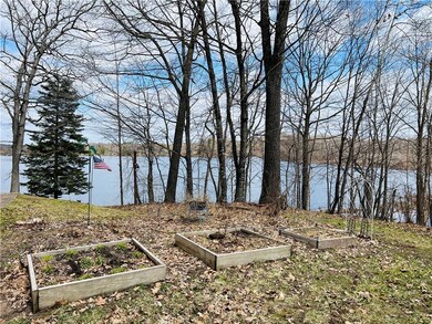 N1033 McGill Point Rd, Weyerhaeuser, WI 54895 - photo 7