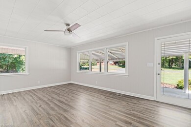 278 Oak View Ln, Asheboro, NC 27205 - photo 2