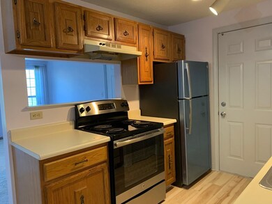 36 Walden Dr unit 17, Natick, MA 01760 - photo 3