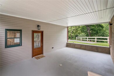 1760 Lavan St, Bethlehem, PA 18015 - photo 3