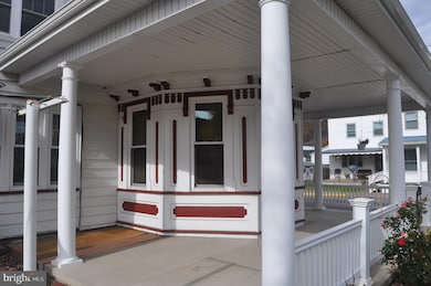 540 S 2nd St, Lykens, PA 17048 - photo 5