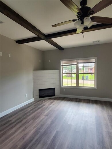 201 Beau Claire Cir, Byron, GA 31008 - photo 6