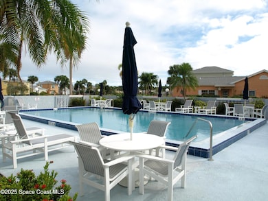 1485 Malibu Cir NE unit 110, Palm Bay, FL 32905 - photo 4