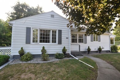 1040 Overlook Dr, Palmer, MA 01069 - photo 3