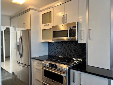 Birchwood Towers unit 11H, Forest Hills, NY 11375 - photo 6