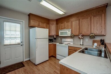 853 Impala Dr, Statesville, NC 28677 - photo 6