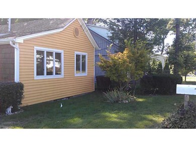 66 Walton Ave, Warwick, RI 02886 - photo 2