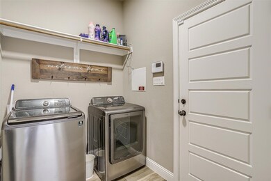 222 Mckittrick Ln, Godley, TX 76044 - photo 6