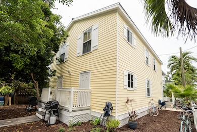 1322 Olivia Street-18