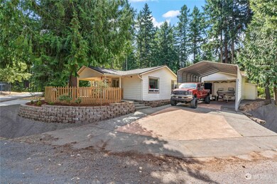 18605 Tapaderos St SE, Yelm, WA 98597 - photo 5