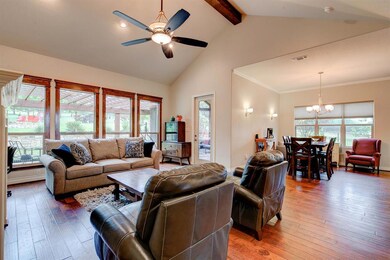 3907 Homestead Ct, Granbury, TX 76049 - photo 4