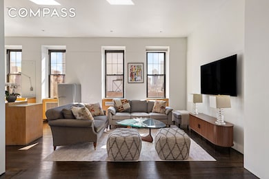 521 Park Ave unit 10A, New York, NY 10065 - photo 2