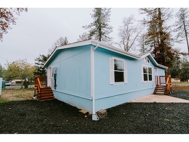 88247 Ellmaker Rd, Veneta, OR 97487 - photo 2