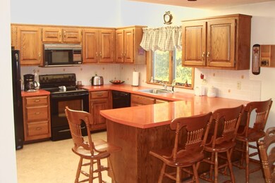 79 Prospect St, Milford, MA 01757 - photo 2